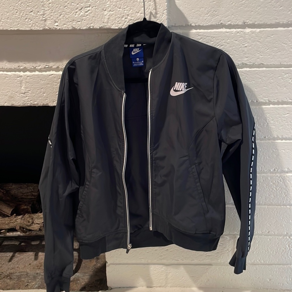 Nike bomber jacket